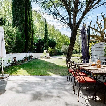 La Bastide Des Joncquiers Guest House L'Isle-sur-la-Sorgue Exterior photo