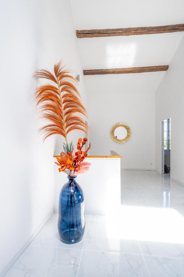 La Bastide Des Joncquiers Country house